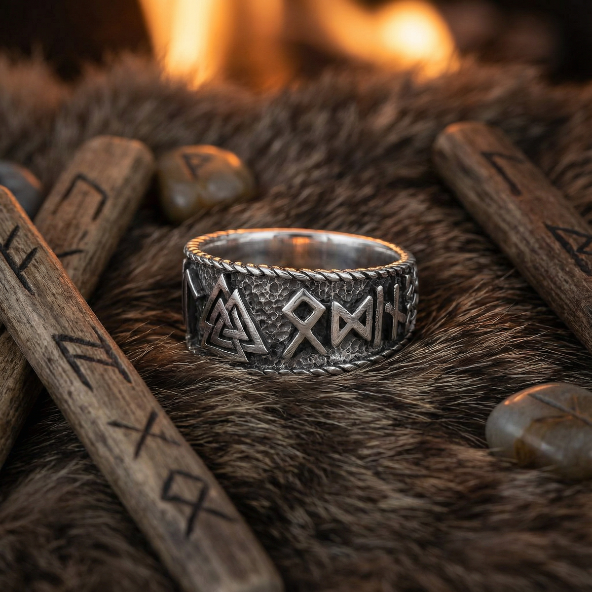 LOOT】Viking Spirituality Ring 925×750
